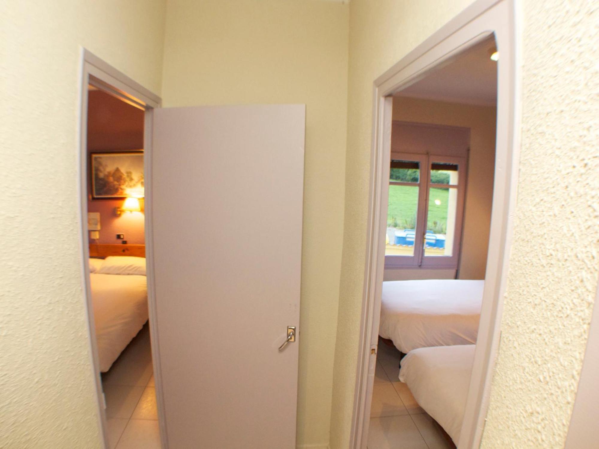 Hotel Mirador Lles Extérieur photo